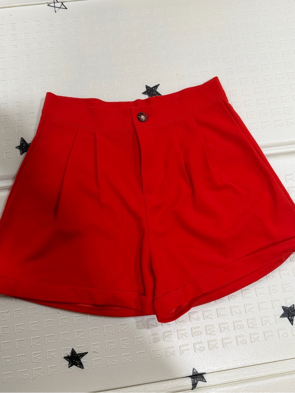 Red High-Waist Pleated Women’s Shorts
